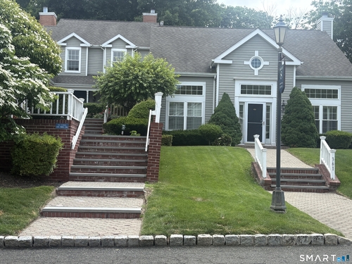  condo home for sale located at 359 Hadley Drive, 359, Trumbull, CT 06611
