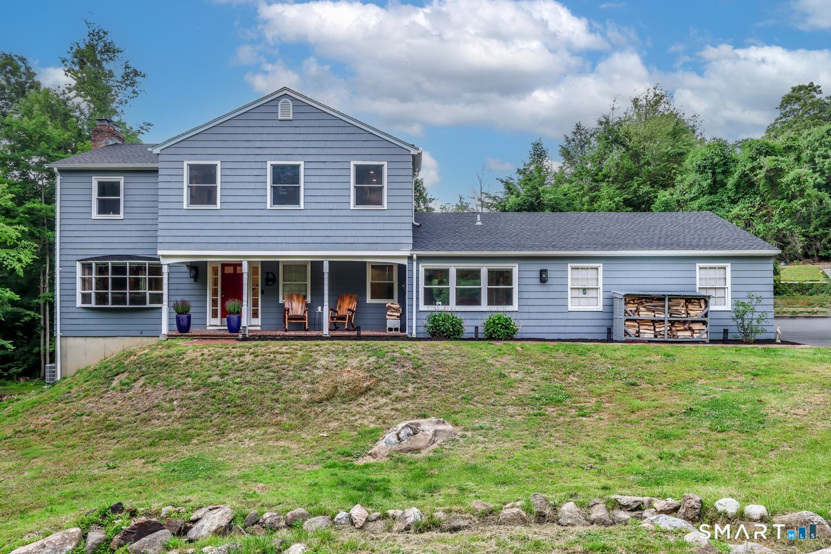 8 White Pine Drive, Brookfield, CT 06804 | For Sale at $730,000