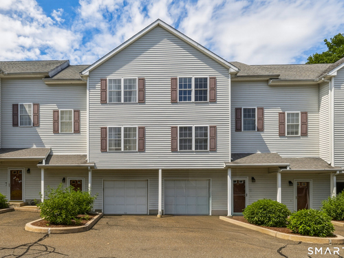  townhouse condo for sale located at 11 Mannions Lane, 21, Danbury, CT 06810