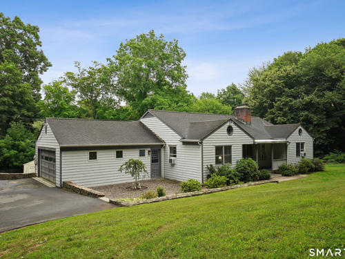  single family home for sale located at 40 Comstock Hill Avenue, Norwalk, CT 06850