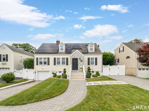  single family home for sale located at 18 Fairlea Avenue, Stratford, CT 06614