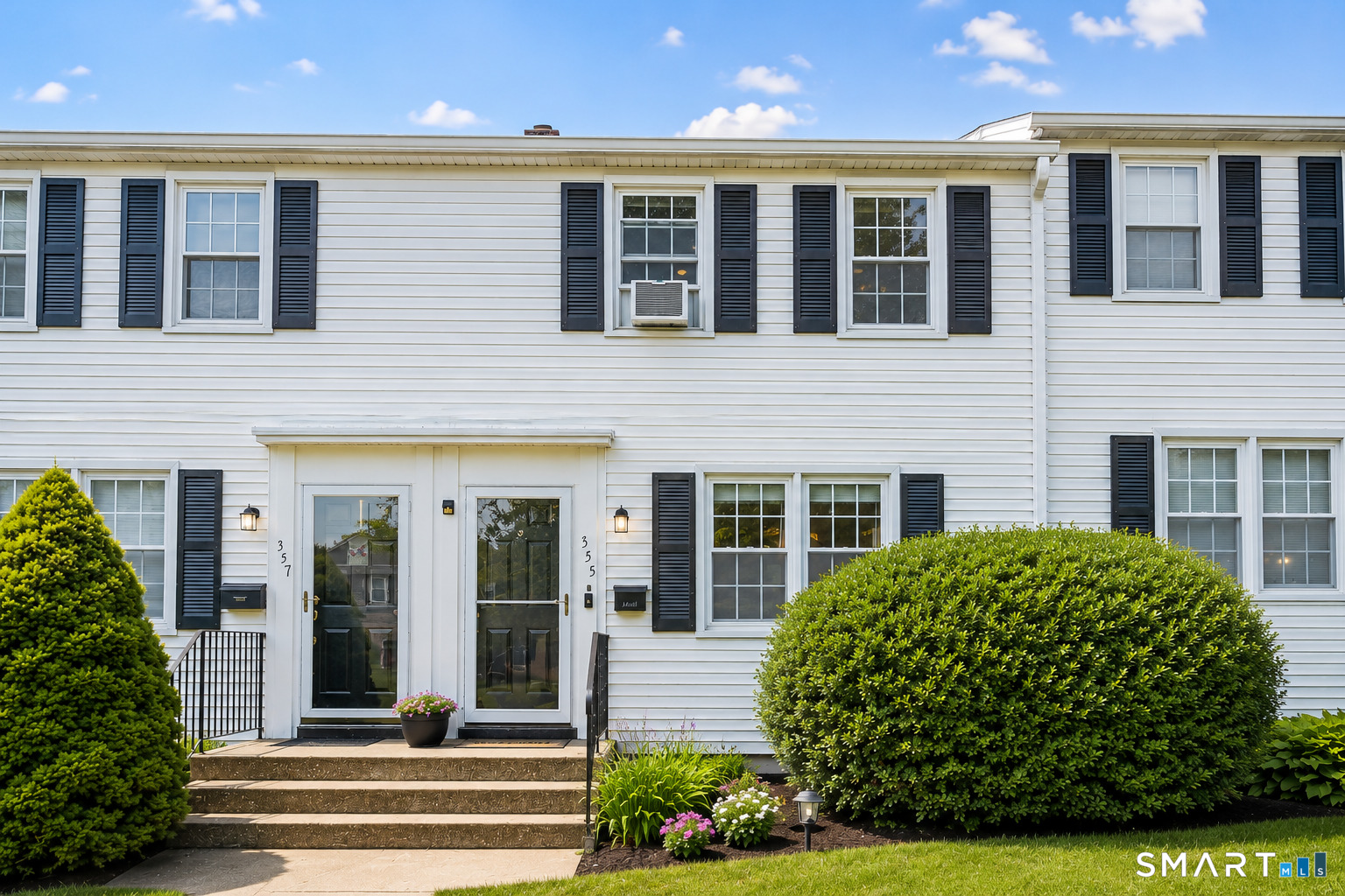 355 Sylvan Knoll, Stamford, CT 06902 | For Sale at $330,000