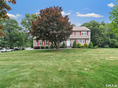  single family home for sale located at 460 Stonehouse Road, Trumbull, CT 06611