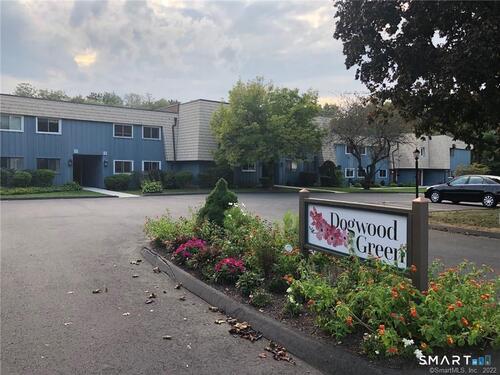  condo home for sale located at 1201 Stratfield Road, 1201, Fairfield, CT 06825