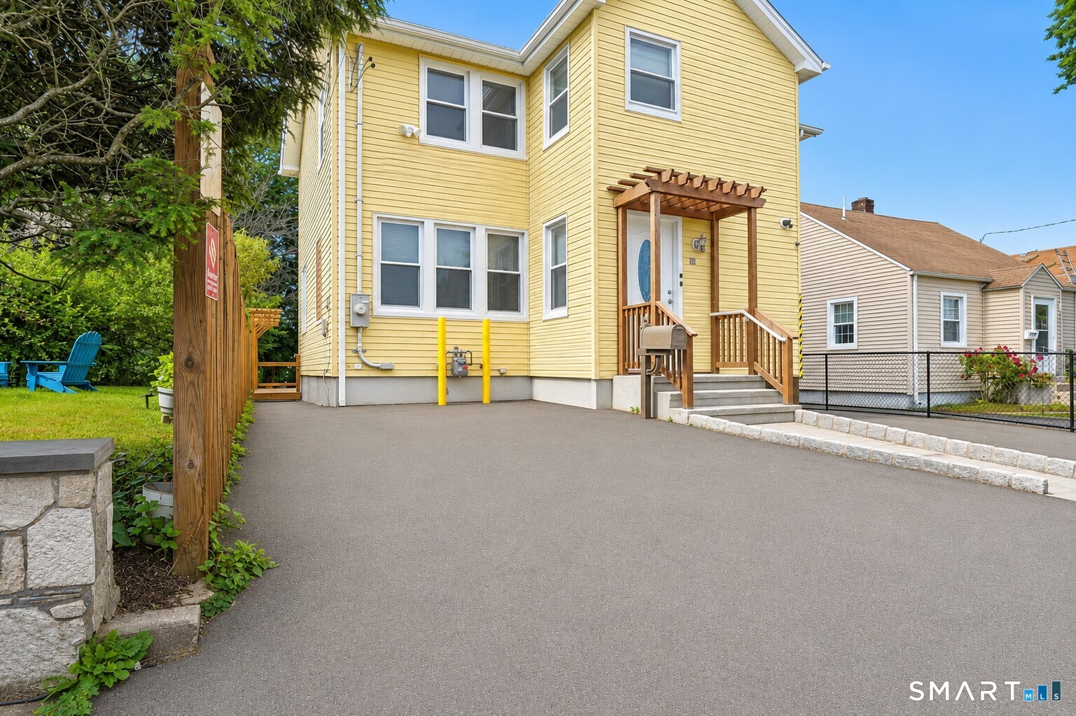 10 Wells Avenue, Stamford, CT 06902 | For Sale at $879,000