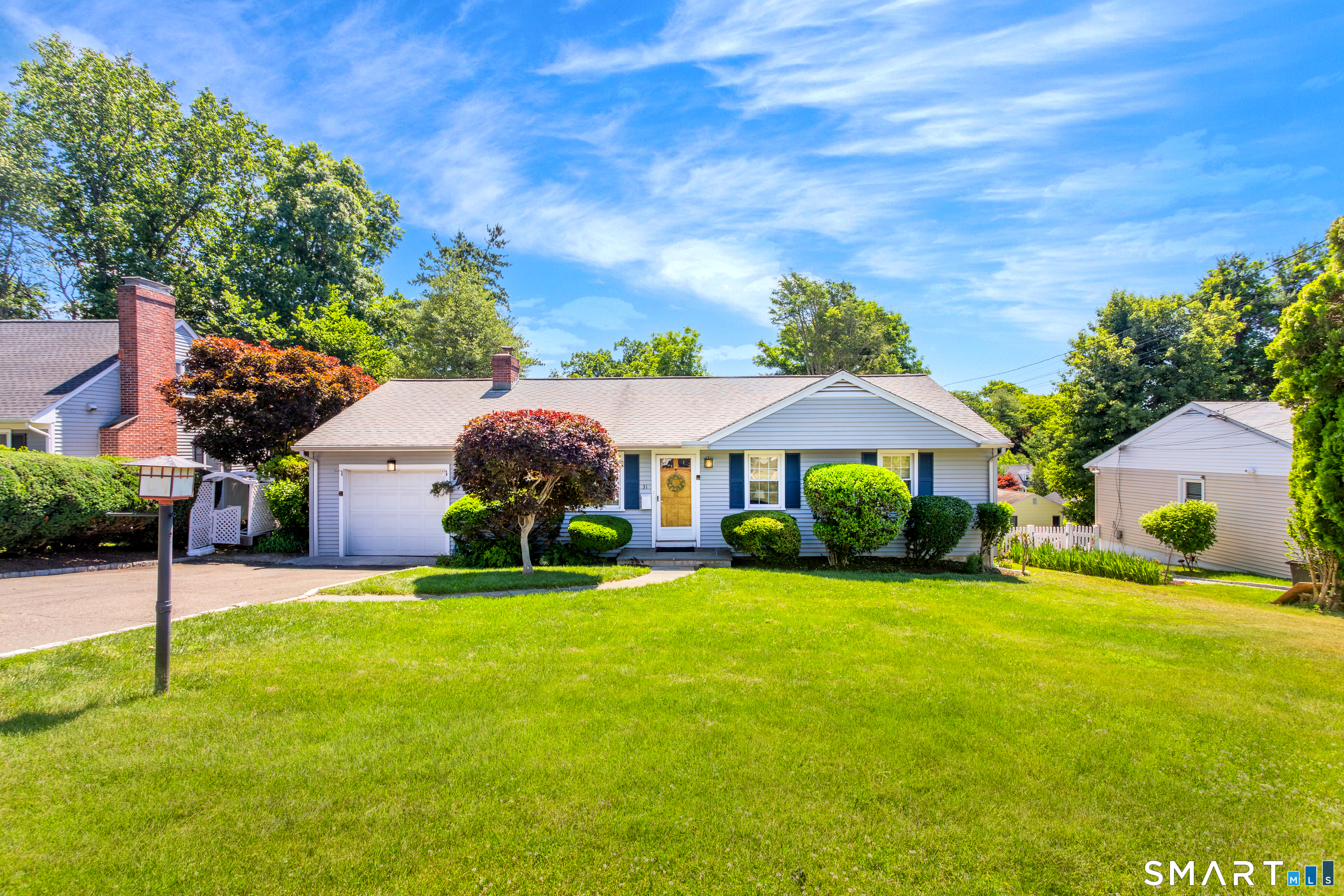 31 Edward Place, Stamford, CT 06905 | For Sale at $729,000