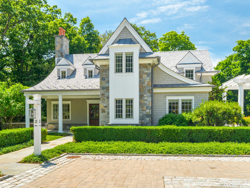 condo home for sale located at 2 Settlers Trail, 3, Darien, CT 06820