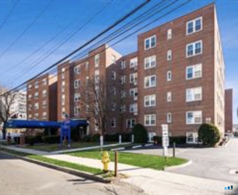 39 Glenbrook Road, 5f, Stamford, CT 06902 | For Sale at $390,000