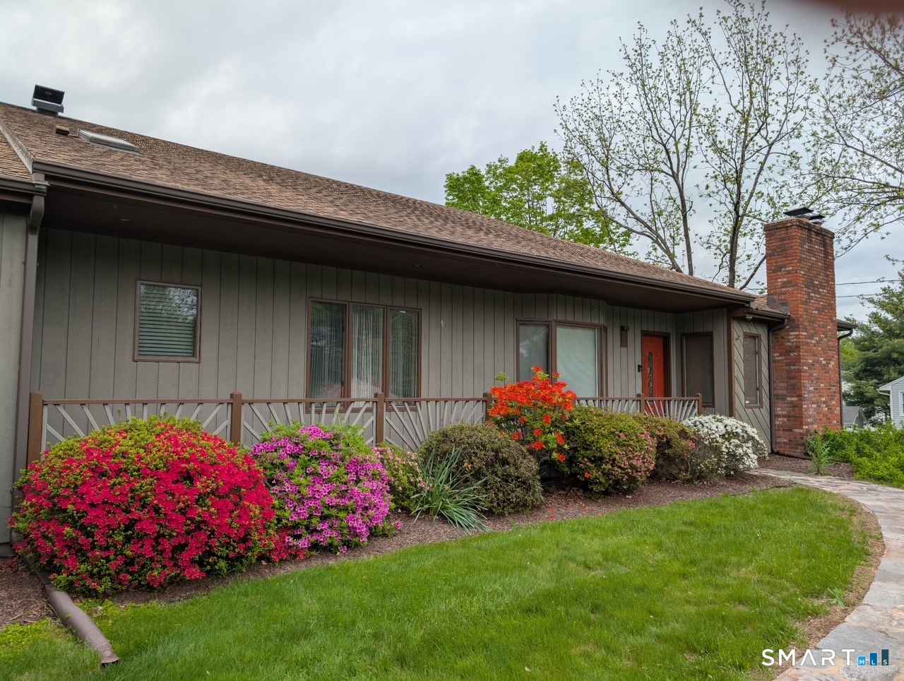 31 Pole Bridge Road, Newtown, CT 06482 | For Sale at $699,000