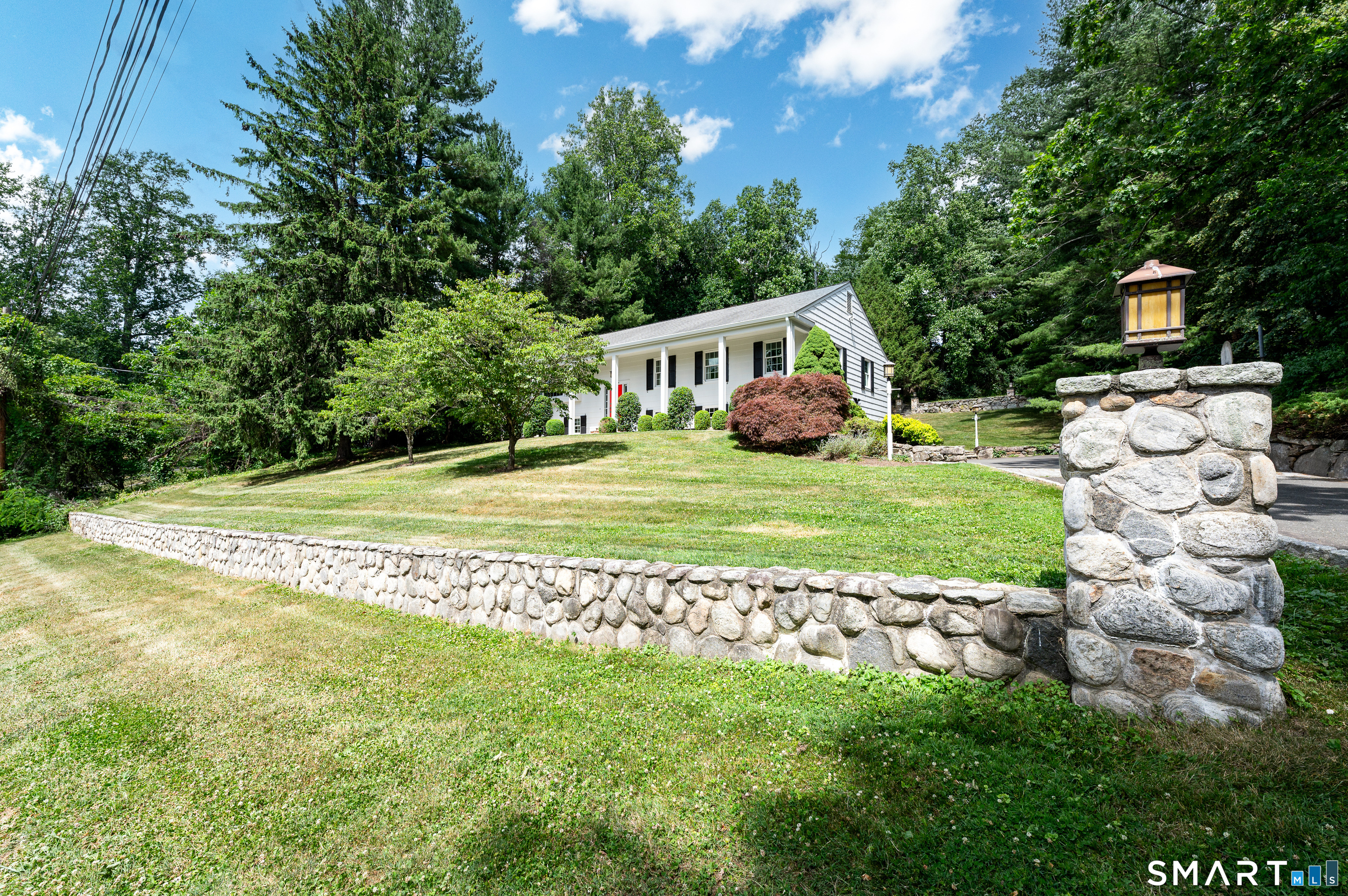 89 Eastover Road, Stamford, CT 06905 | For Sale at $999,000