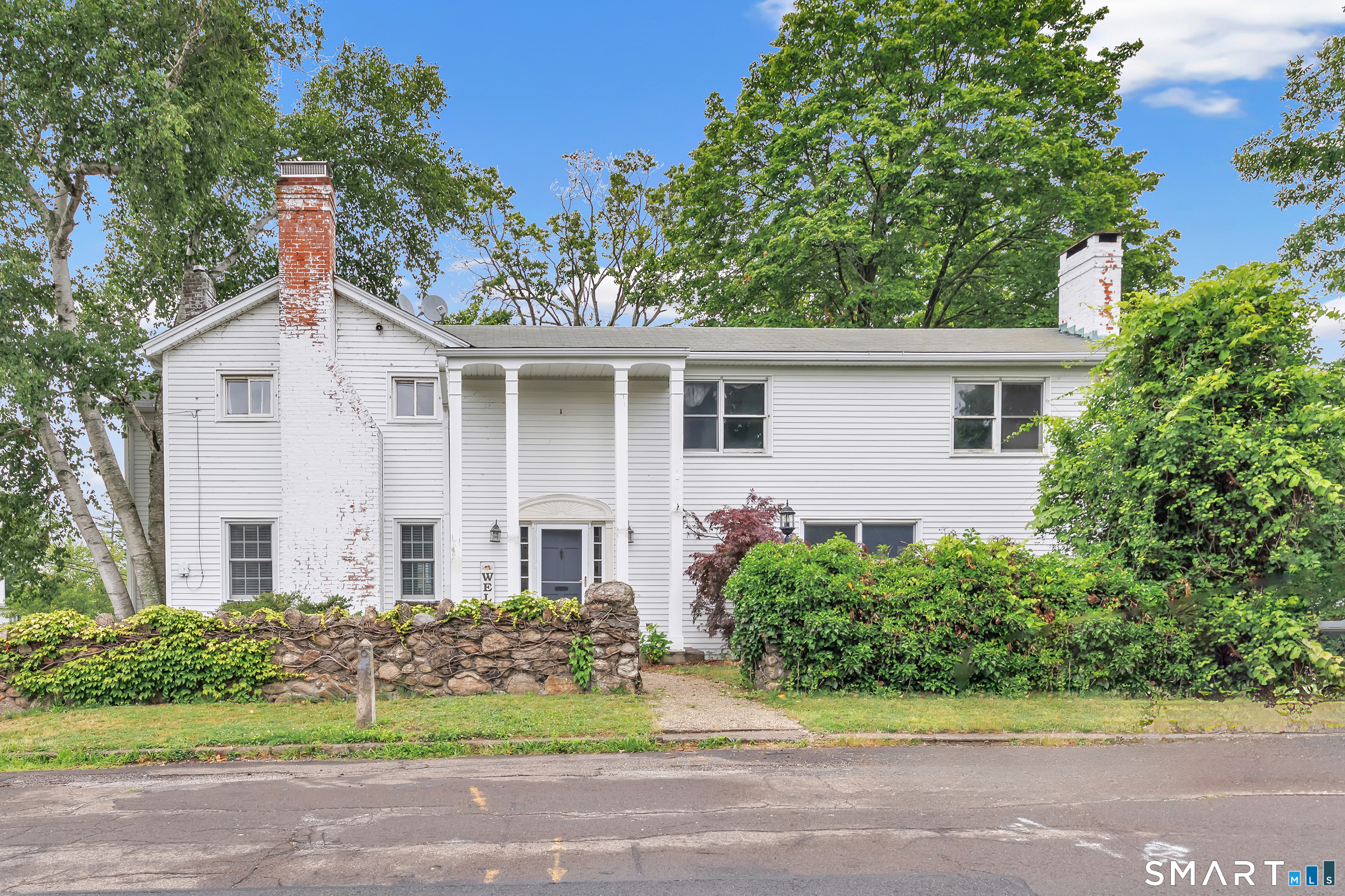 16 Union Street, Shelton, CT 06484 | For Sale at $624,900