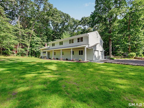  single family home for sale located at 8 Live Oak Road, Norwalk, CT 06851