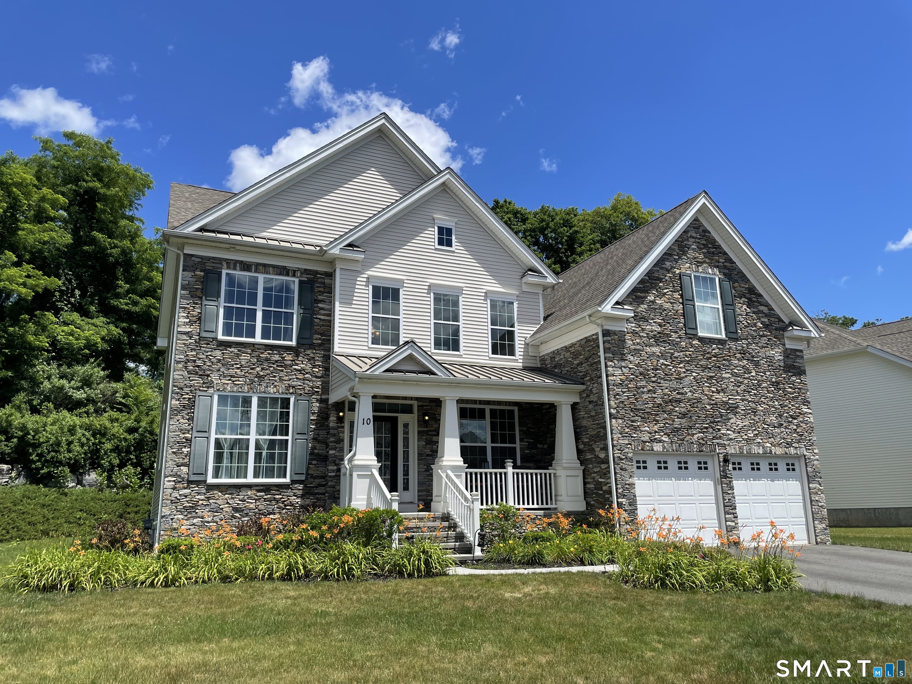10 Reid Lane, Bethel, CT 06801 | For Sale at $850,000
