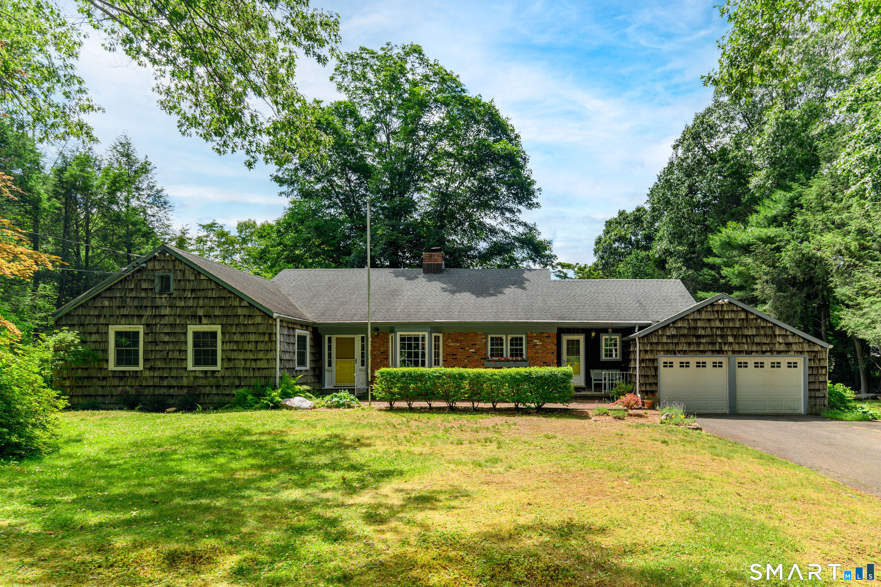 13 Jewel Lane, New Fairfield, CT 06812 | For Sale at $619,000