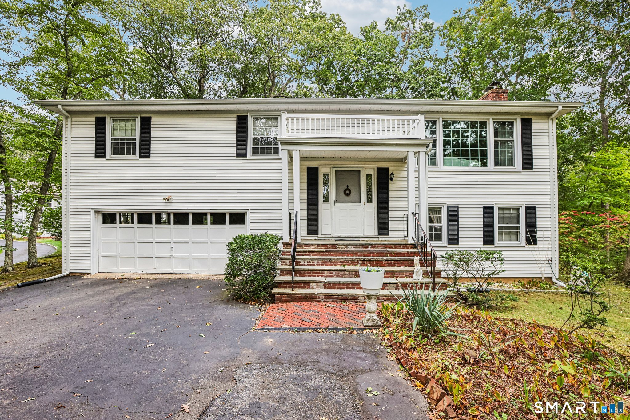 14 Chipping Lane, Norwalk, CT 06854 | For Sale at $740,000