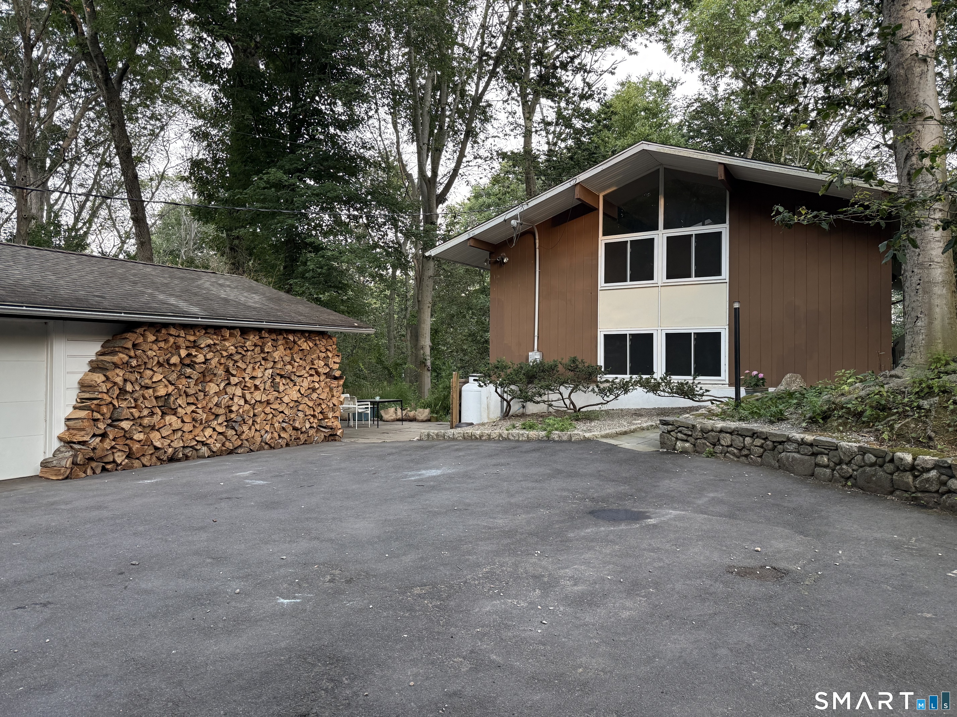 235 Thunder Hill Drive, Stamford, CT 06902 | For Sale at $850,000