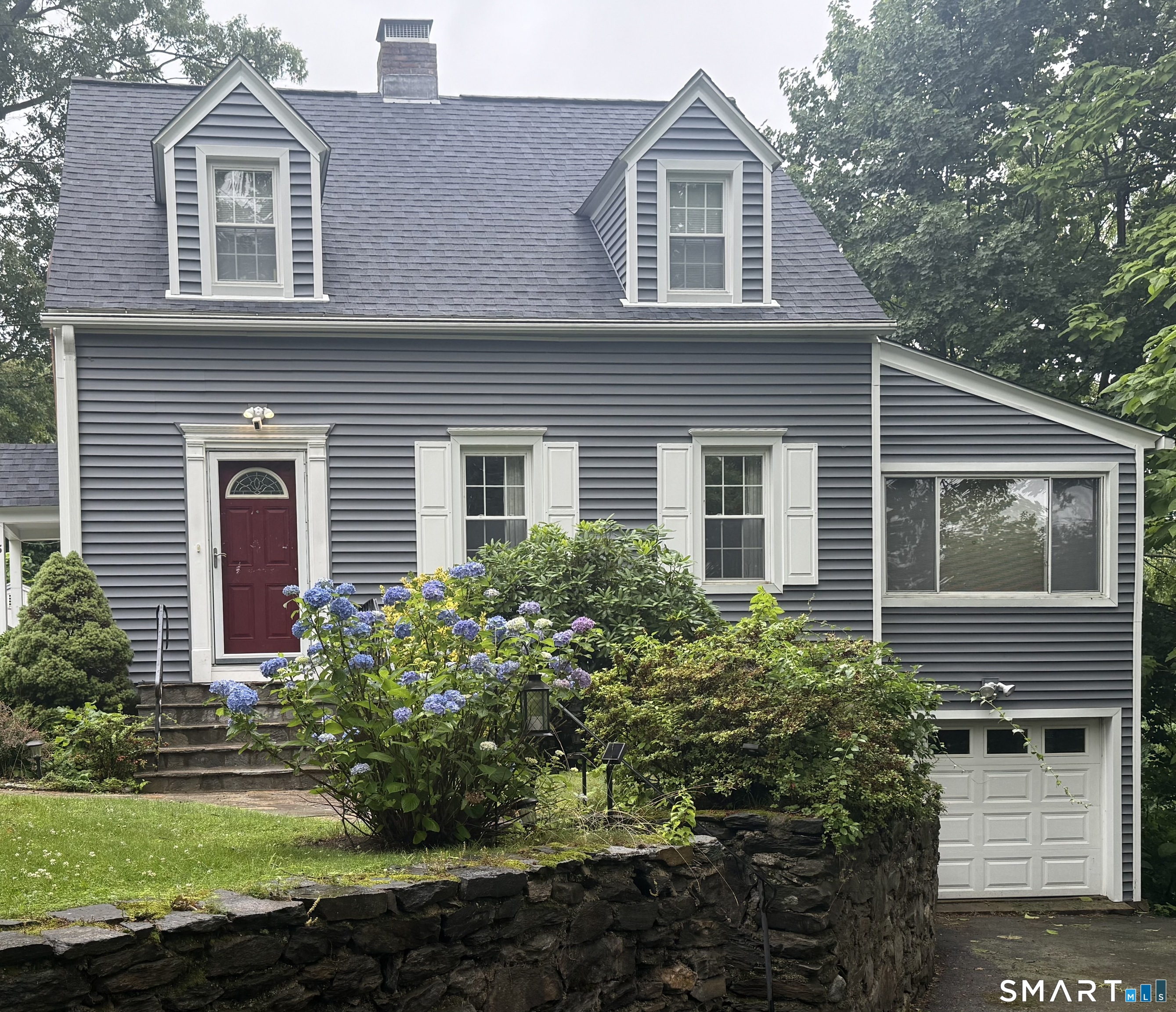 5 Knollwood Terrace East, Shelton, CT 06484 | For Sale at $399,900