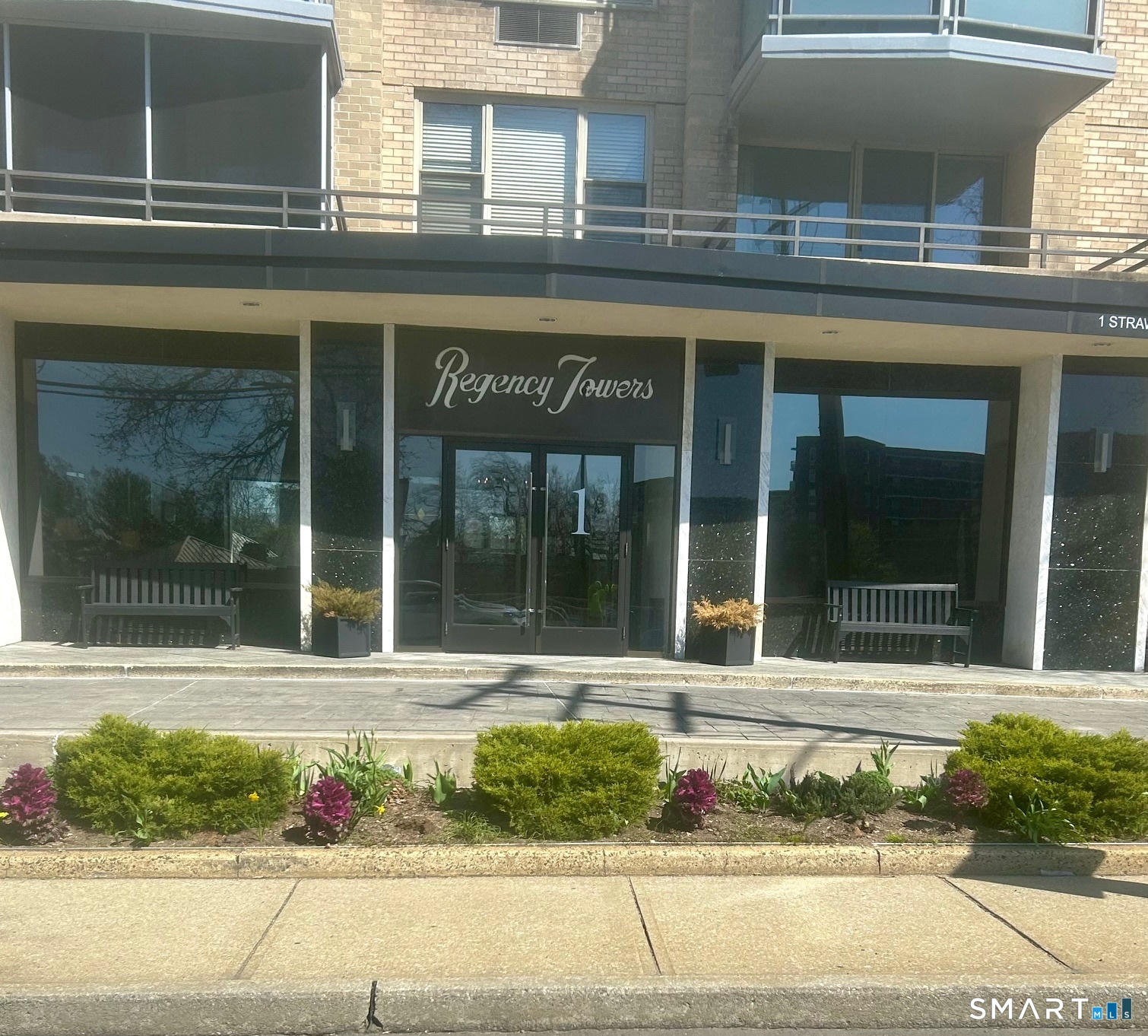 1 Strawberry Hill Court, 3f, Stamford, CT 06902 | For Sale at $355,000