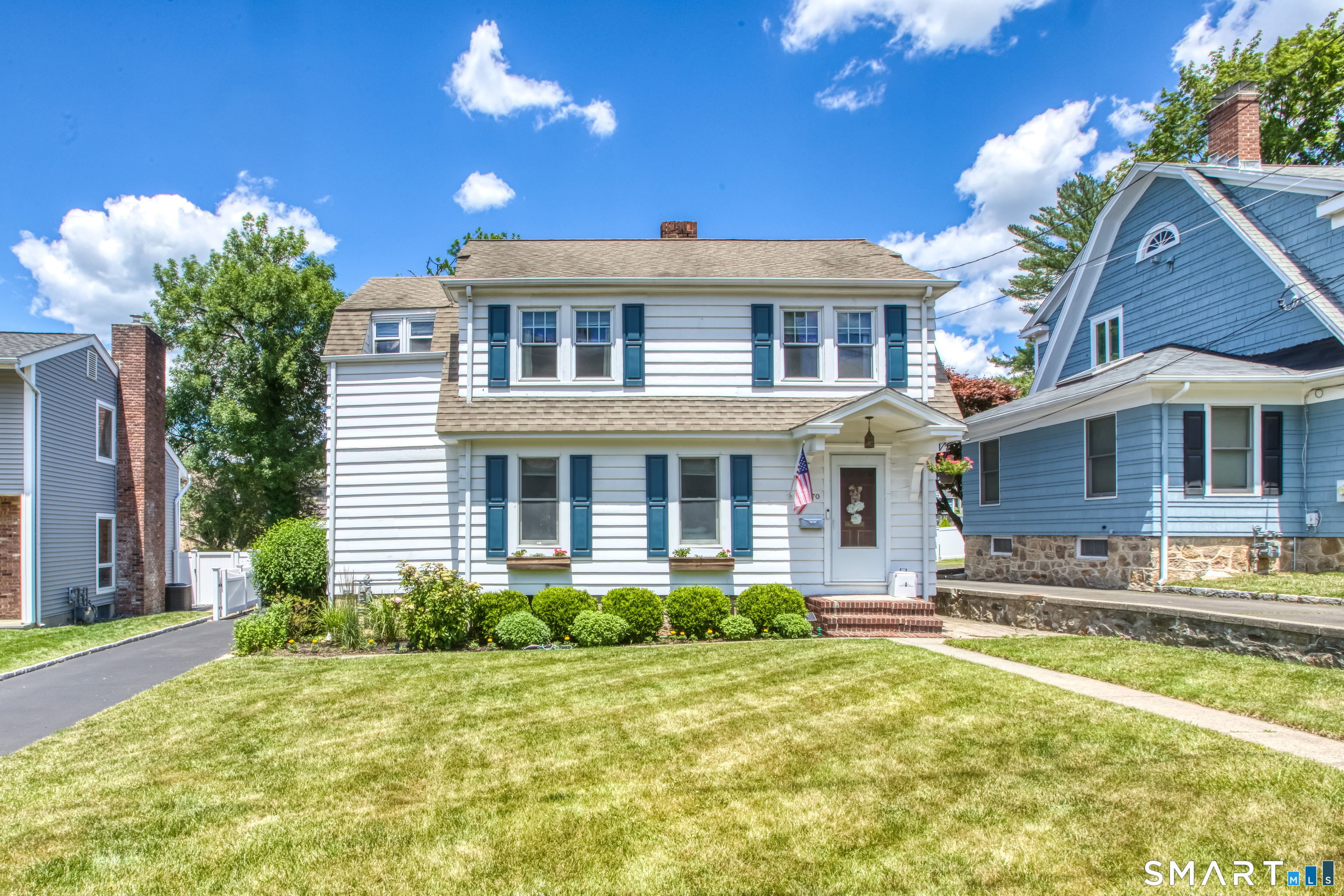 70 Third Street, Stamford, CT 06905 | For Sale at $749,000