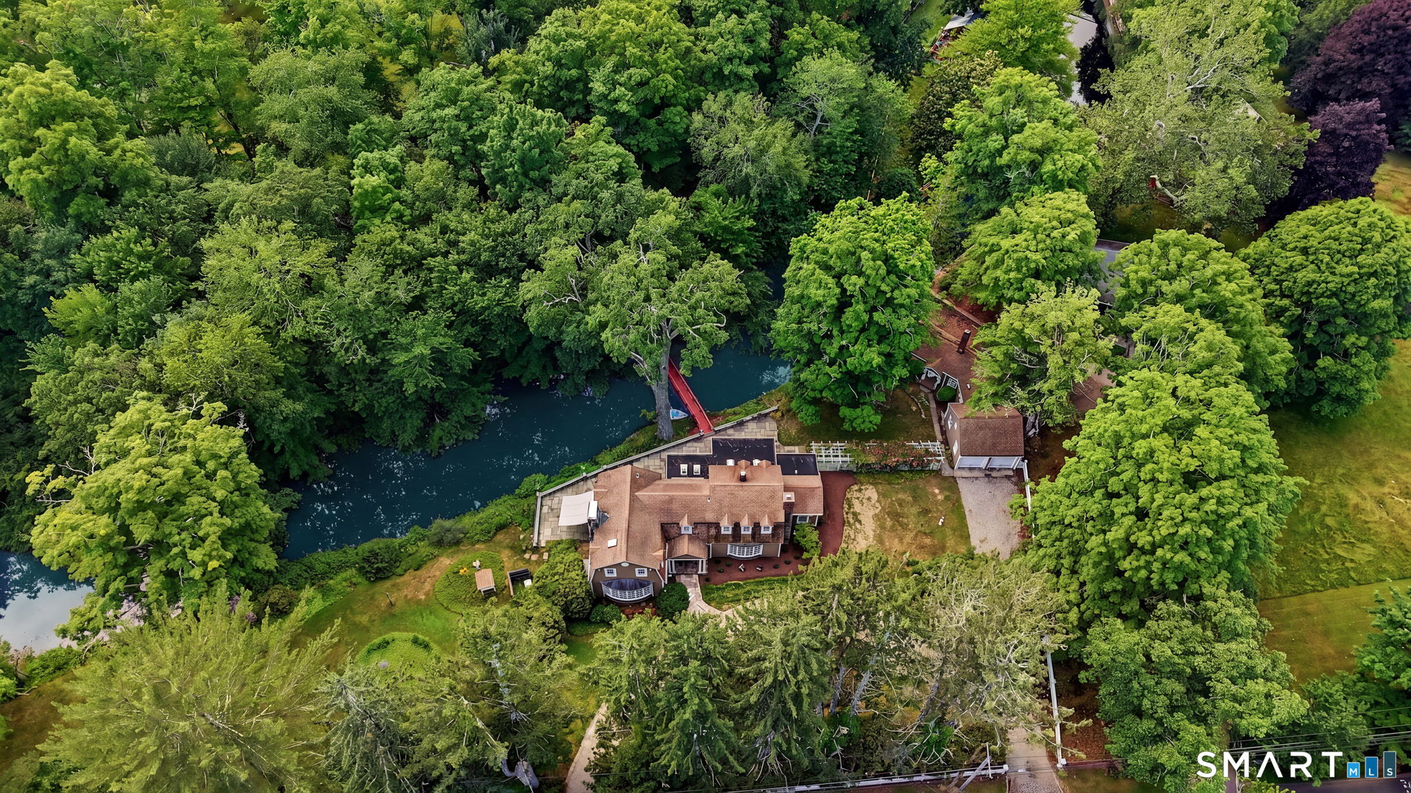 44 Redding Road, Easton, CT 06612 | For Sale at $1,199,000