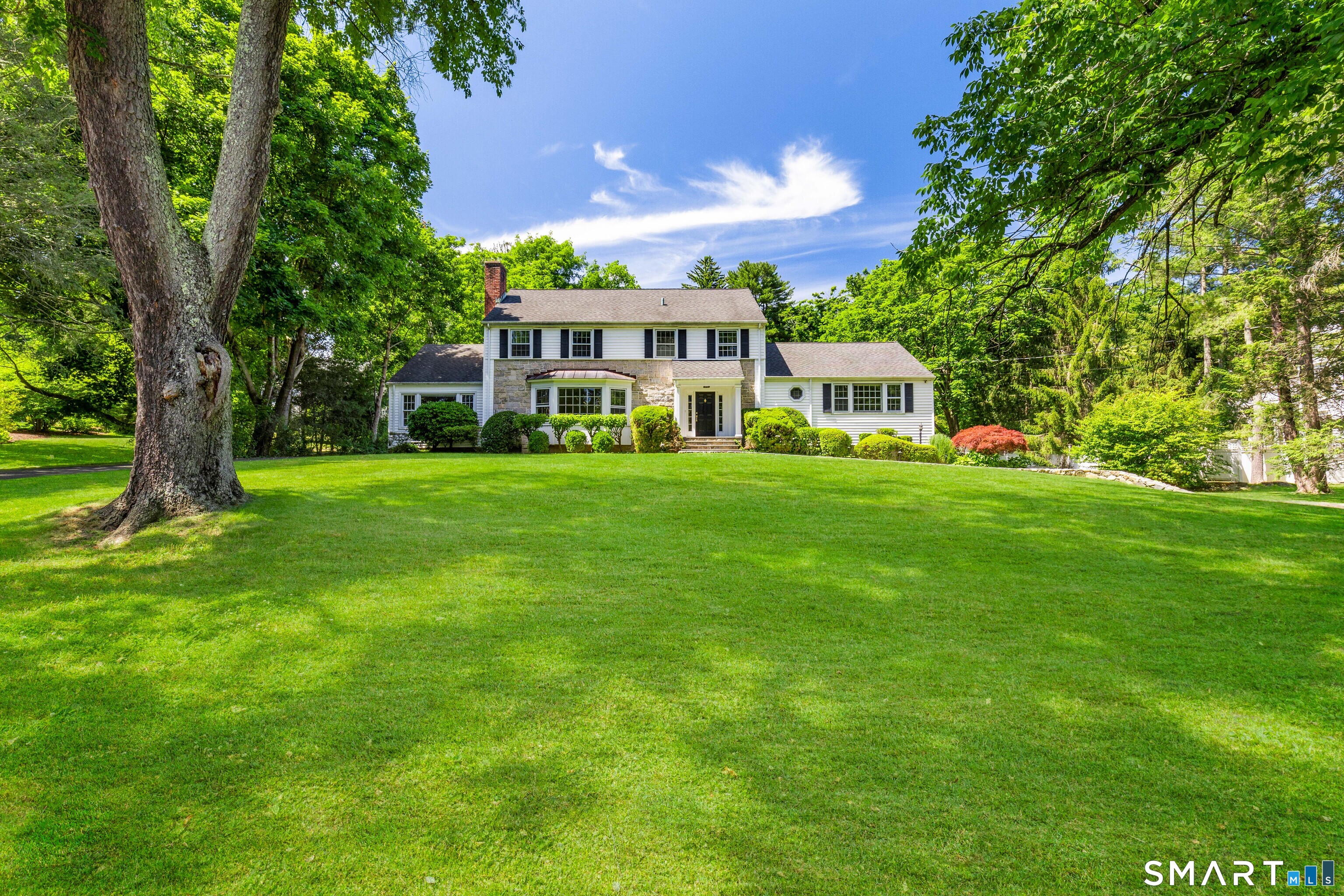 17 Kenilworth Terrace, Greenwich, CT 06830 | For Sale at $4,450,000