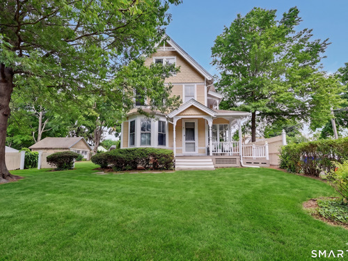 Antique single family home for sale located at 244 Stratfield Road, Fairfield, CT 06825