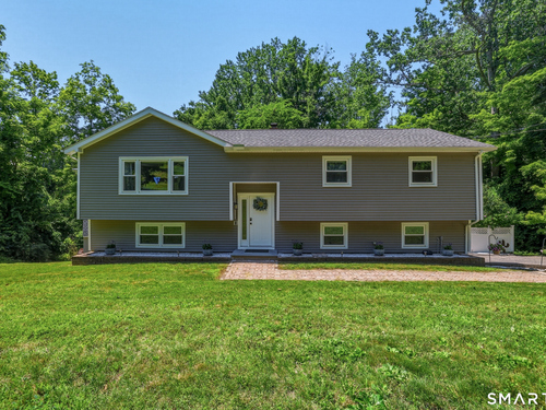  single family home for sale located at 10 Albion Road, New Fairfield, CT 06812