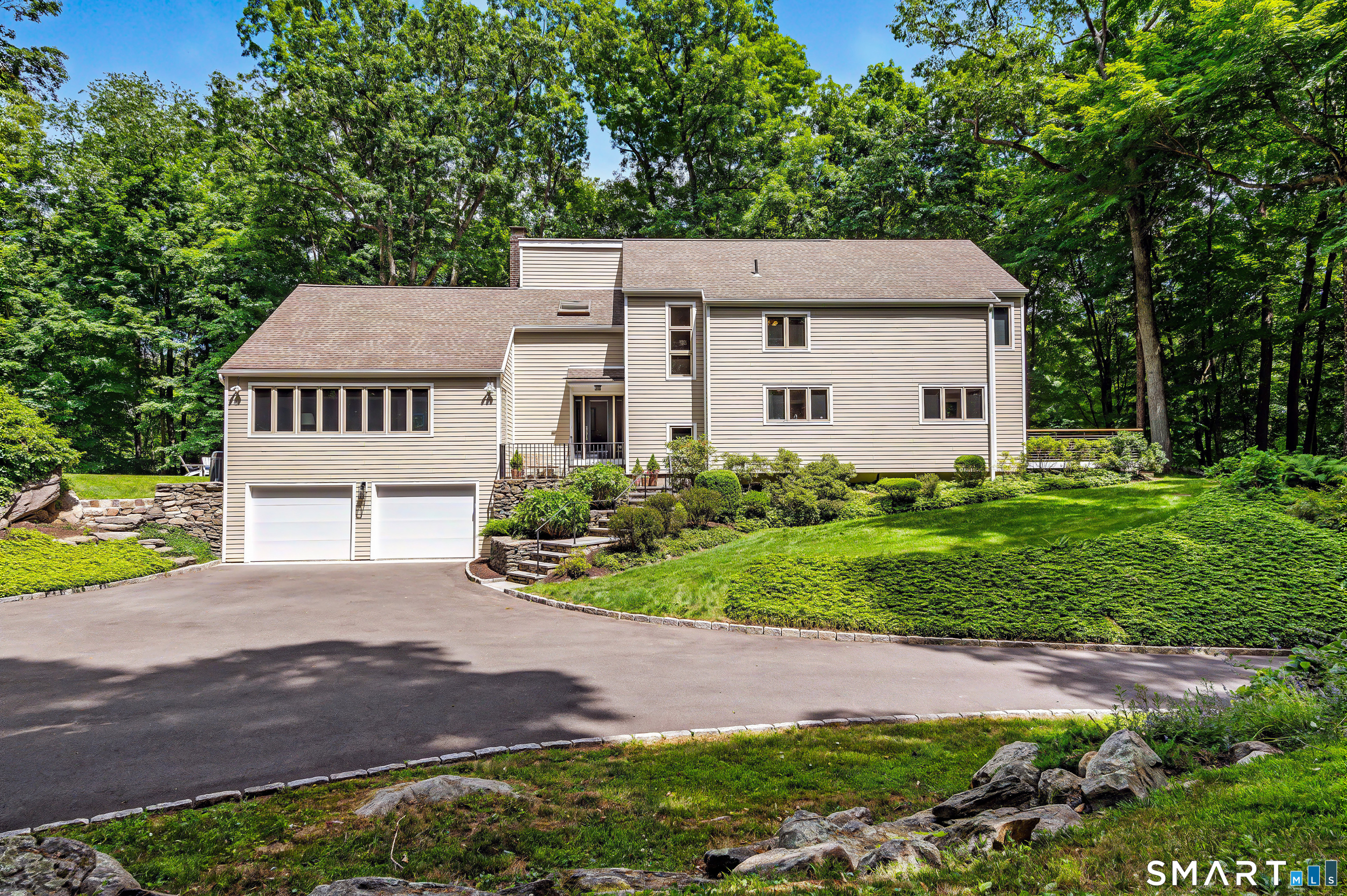 3 High Valley Road, Ridgefield, CT 06877 | For Sale at $1,150,000
