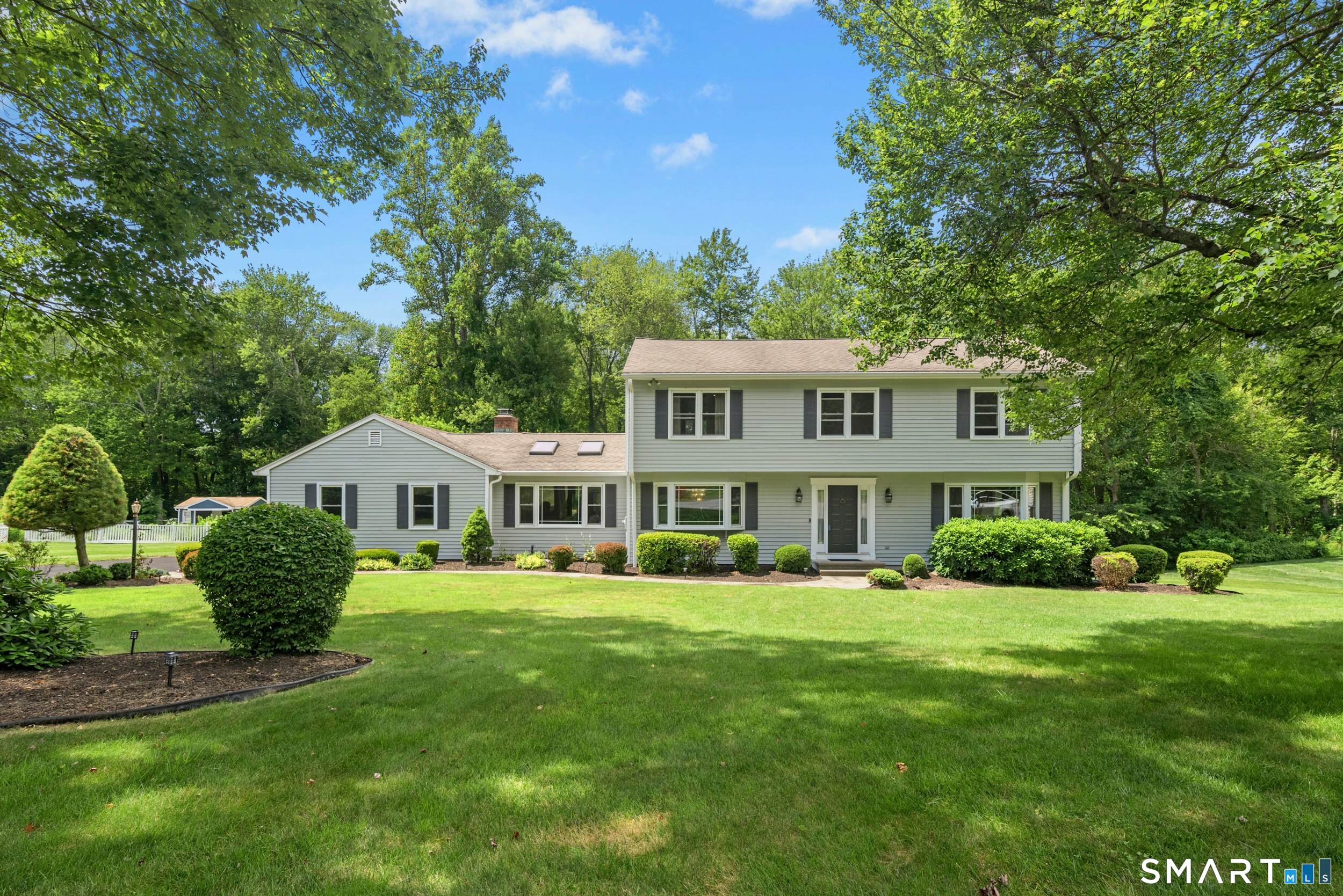 33 Shawnee Lane, Monroe, CT 06468 | For Sale at $829,900