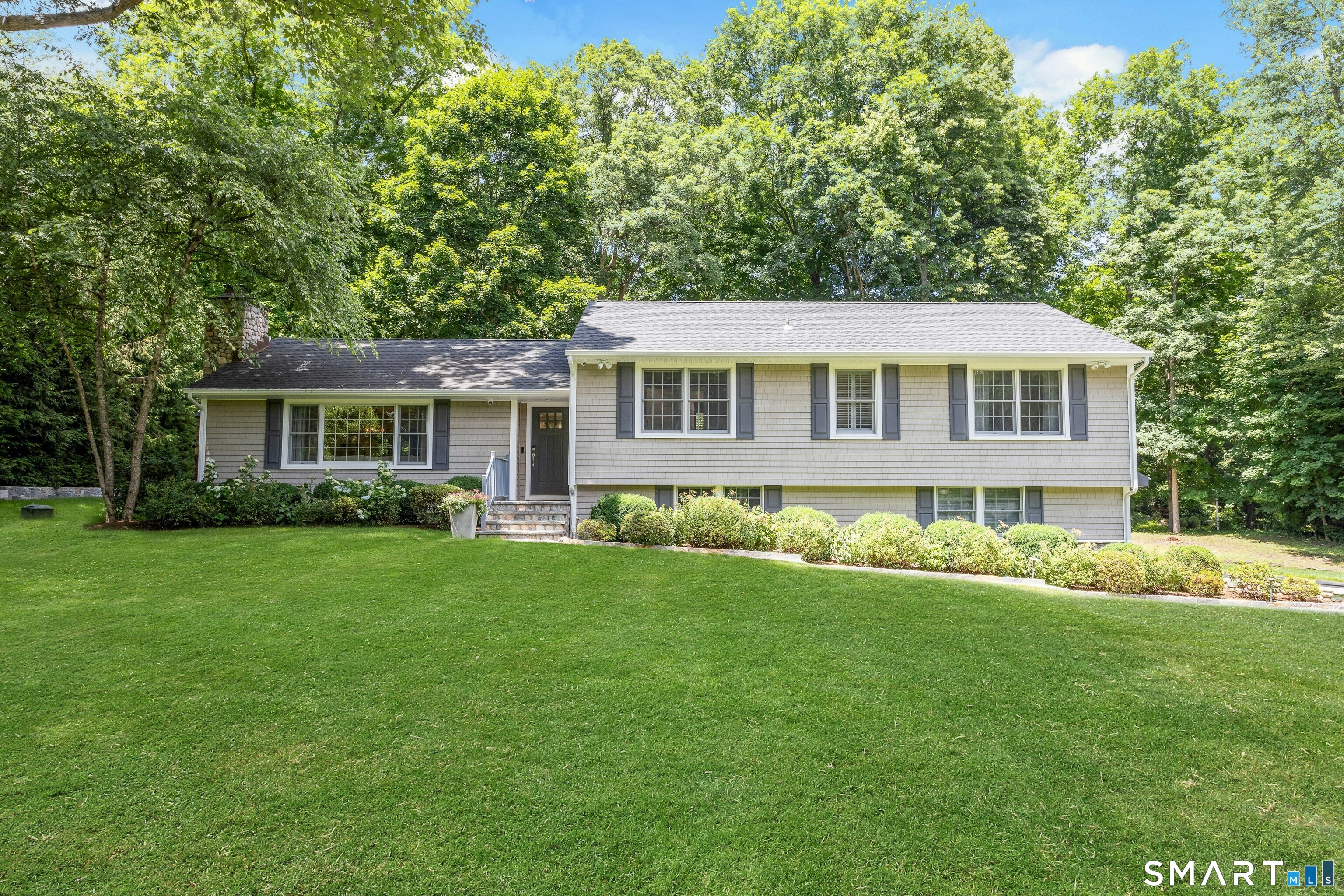 51 Horton Lane, New Canaan, CT 06840 | For Sale at $2,295,000