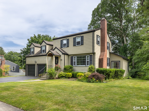  single family home for sale located at 195 Luanne Road, Stratford, CT 06614