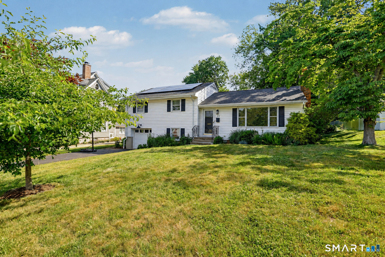 214 Alberta Street, Fairfield, CT 06825 | For Sale at $700,000