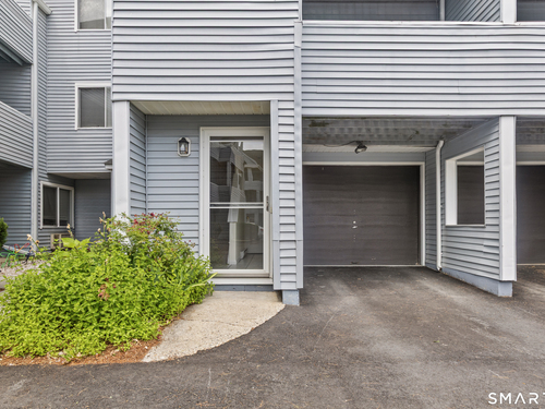  townhouse condo for sale located at 1 Beaver Brook Road, 8, Danbury, CT 06810