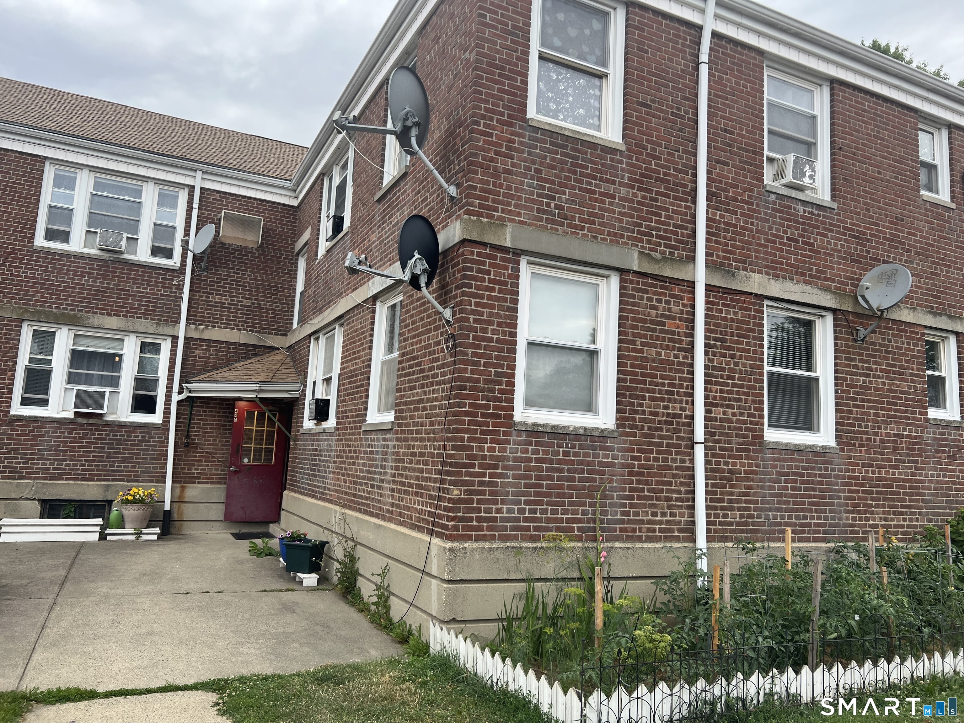 440 Success , Bld 86 Avenue, 15, Bridgeport, CT 06610 | For Sale at $65,900