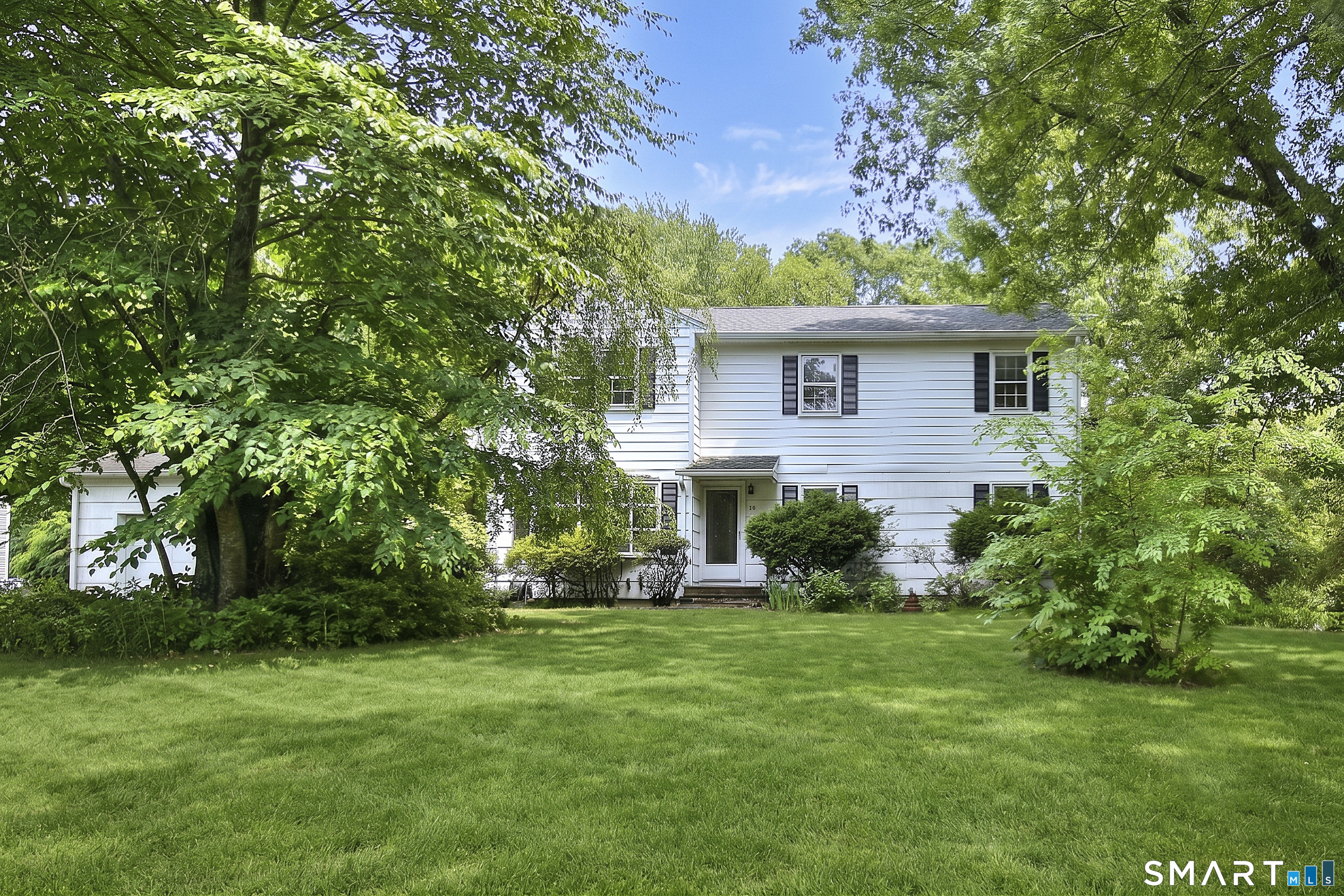 64 Russ Road, Trumbull, CT 06611 | For Sale at $799,000