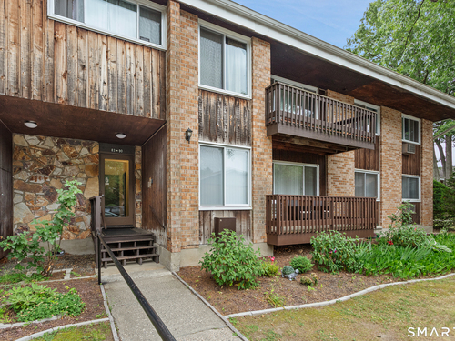  condo home for sale located at 333 Vincellette Street, 83, Bridgeport, CT 06606