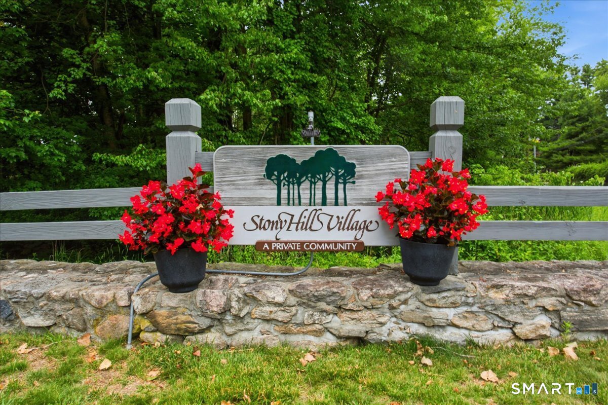 135 Heatherwood Drive, 135, Brookfield, CT 06804 | For Sale at $339,000