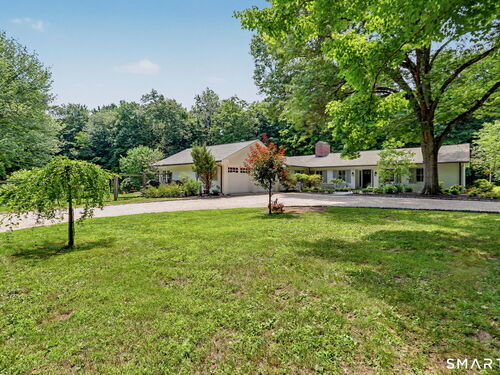  single family home for sale located at 585 Hoydens Lane, Fairfield, CT 06824