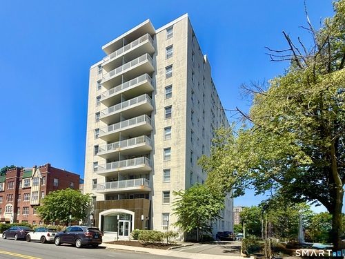  condo home for sale located at 30 Glenbrook Road, 6c, Stamford, CT 06902