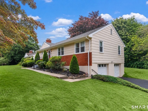  single family home for sale located at 240 Blackhouse Road, Trumbull, CT 06611