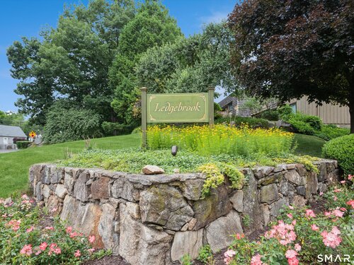  townhouse condo for sale located at 106 Gillies Lane, 106, Norwalk, CT 06854