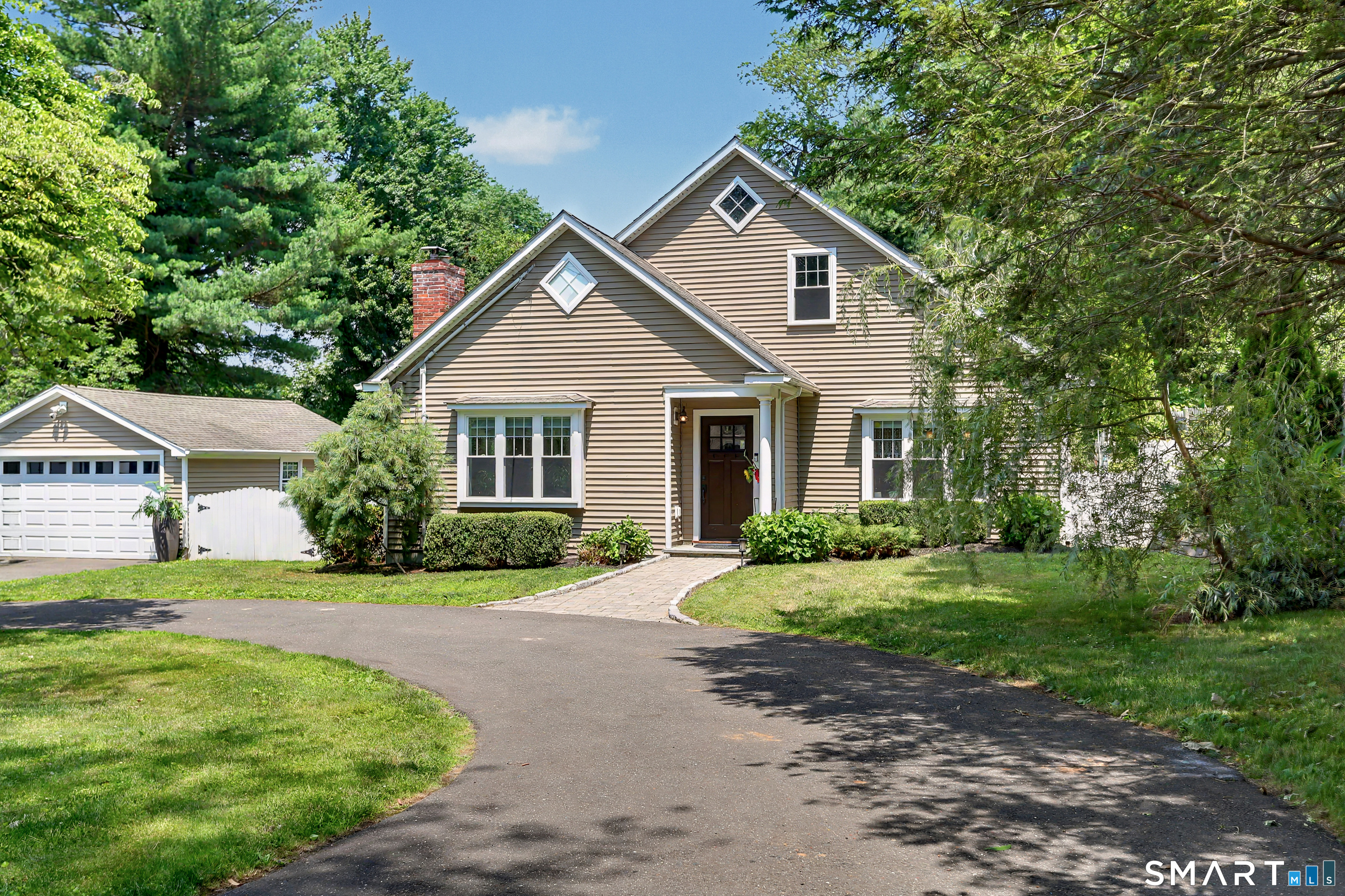 12 Cottage Place, Trumbull, CT 06611 | For Sale at $749,000