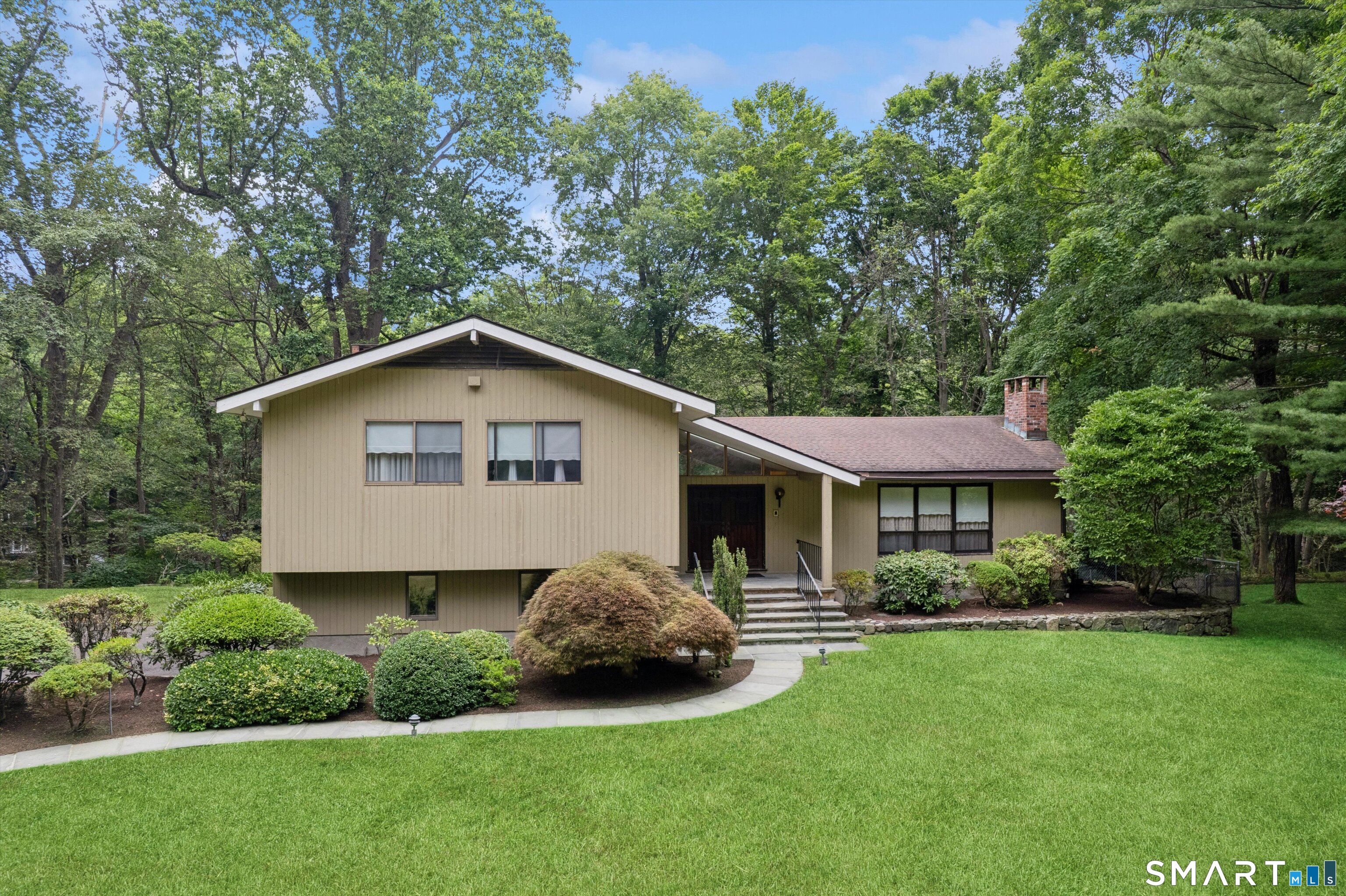 212 West Norwalk Road, Norwalk, CT 06850 | For Sale at $1,150,000