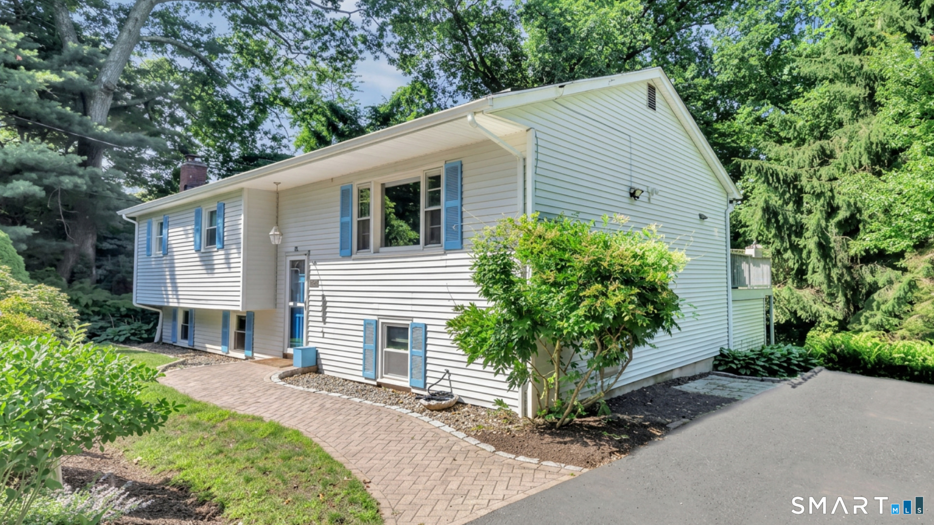 36 Manton Street, Shelton, CT 06484 | For Sale at $530,000