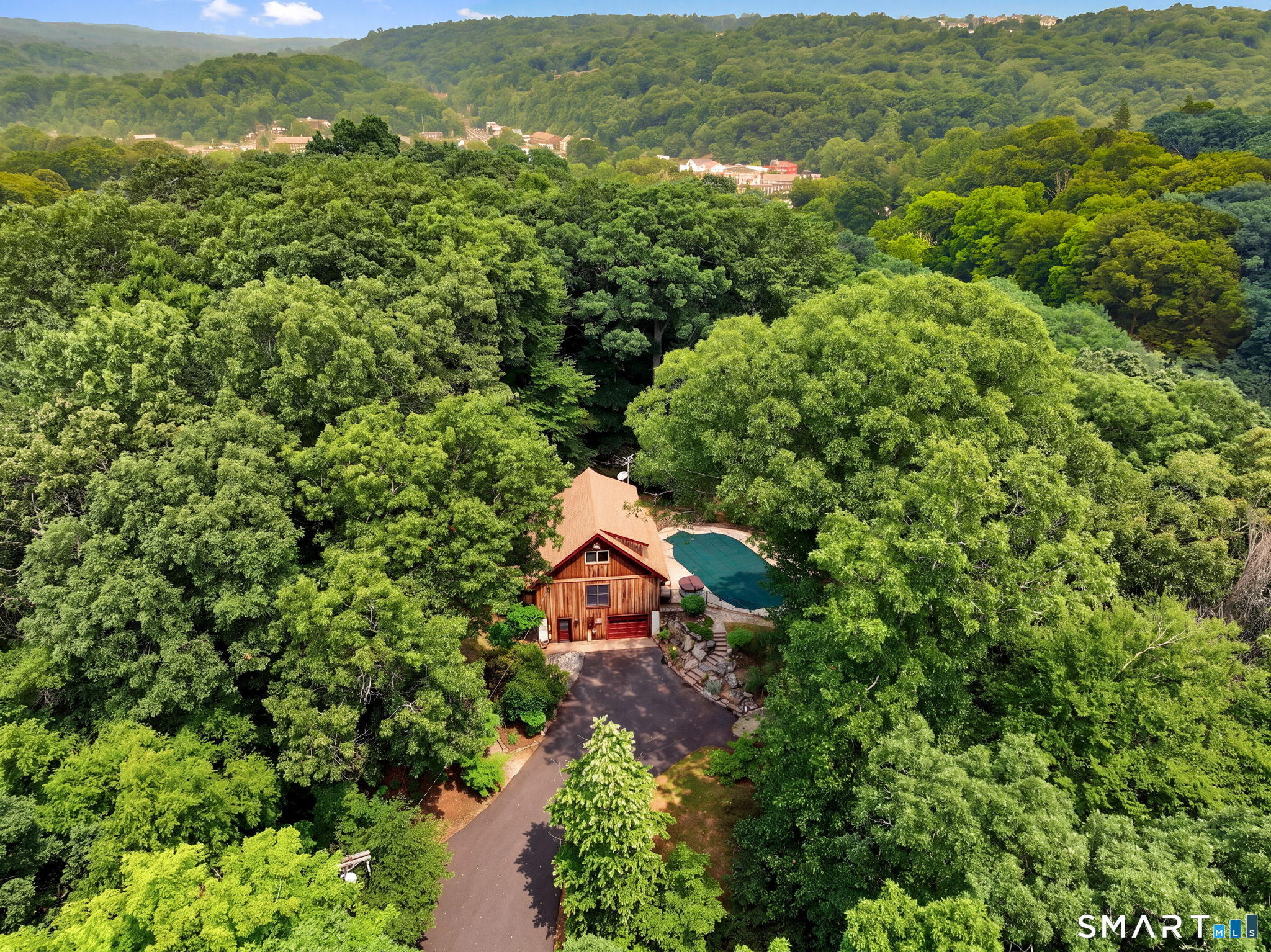 6 New St Extension, Wilton, CT 06897 | For Sale at $689,000