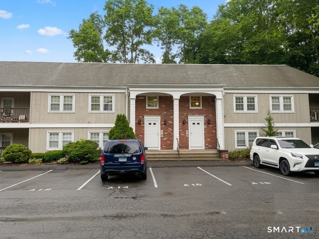 10 Scuppo Road, a10, Danbury, CT 06811 | For Sale at $250,000