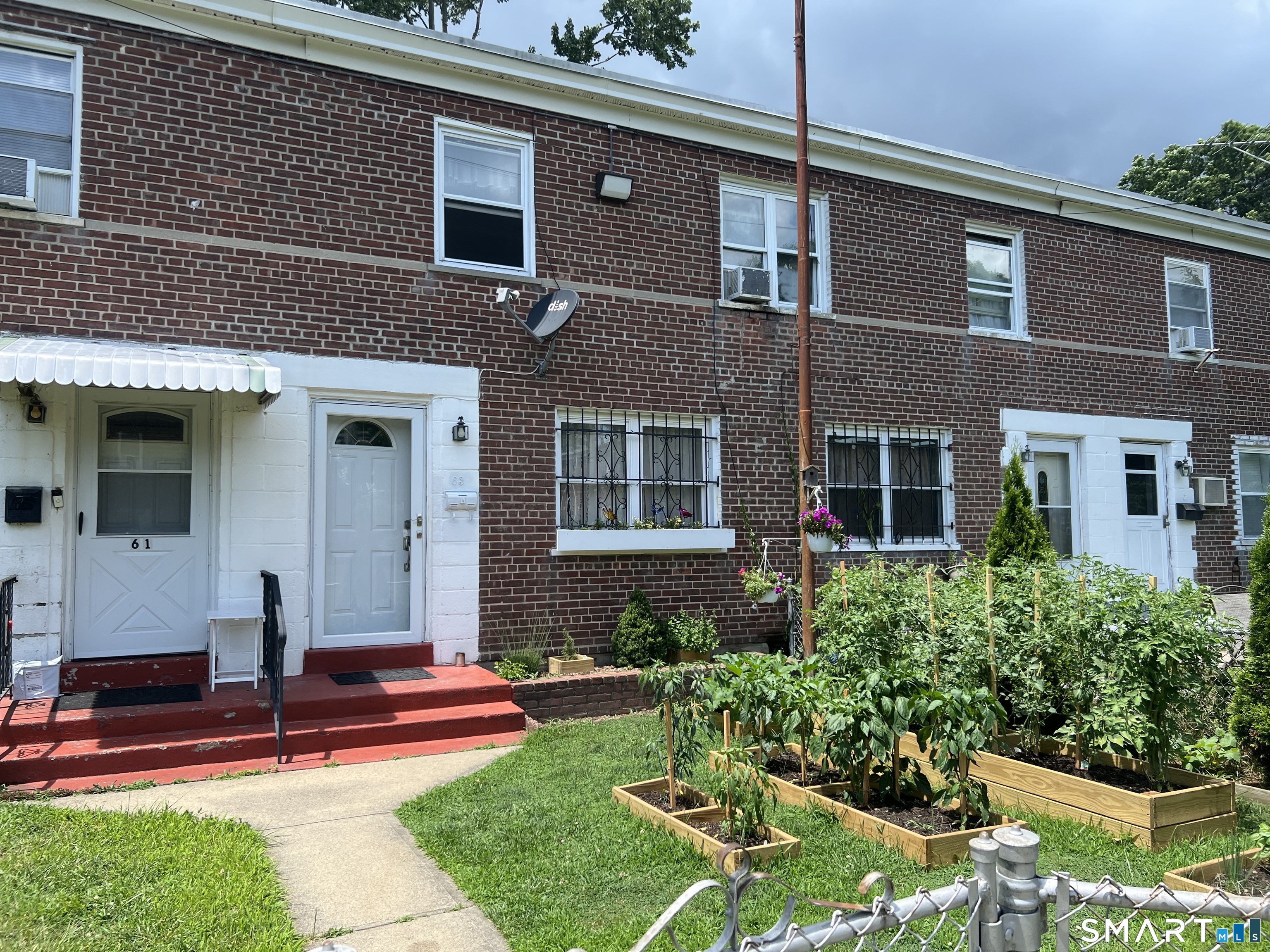 63 Court A, Bld 18 Court, Bridgeport, CT 06610 | For Sale at $89,900