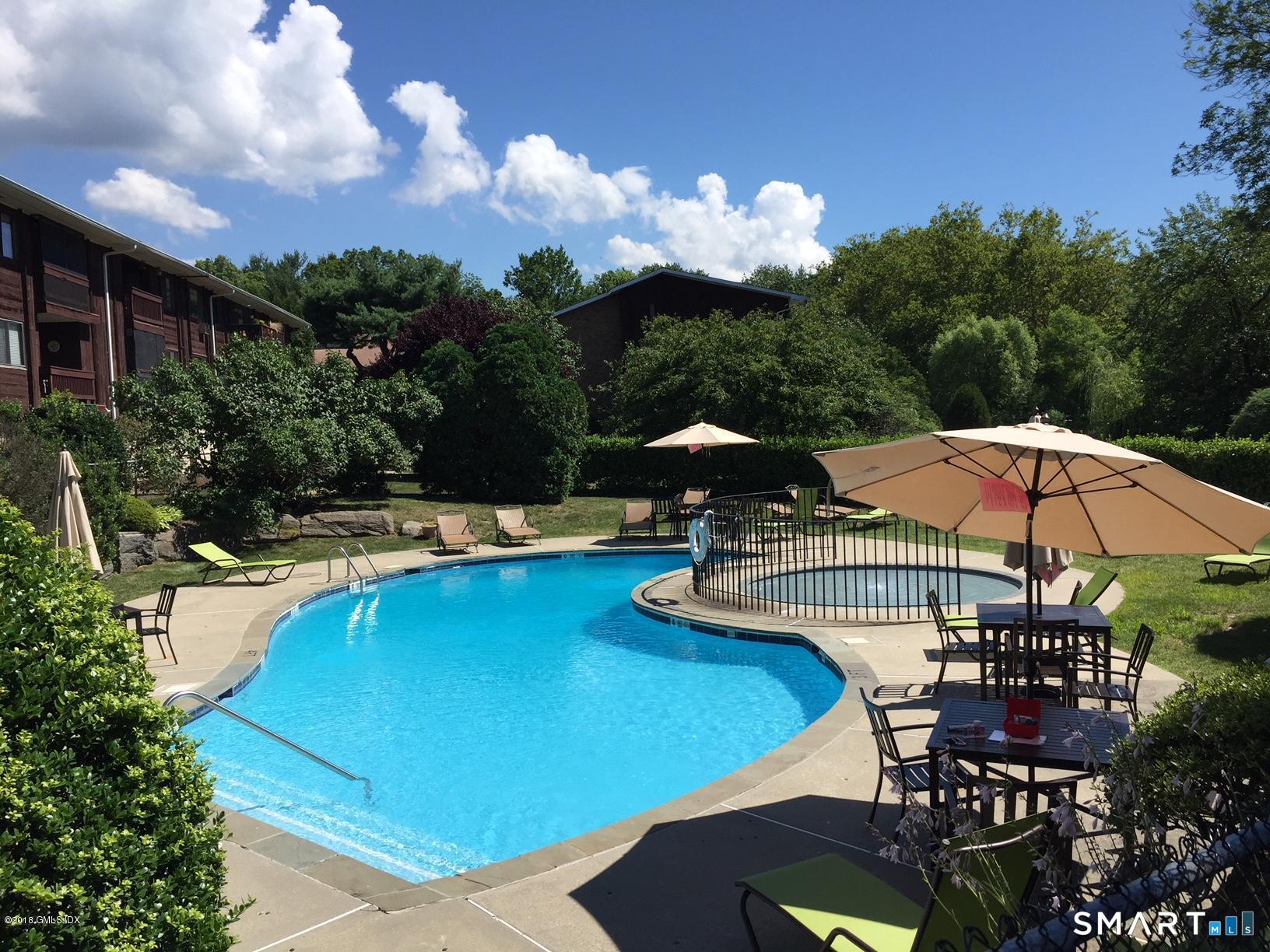 154 Cold Spring Road, 19, Stamford, CT 06905 | For Sale at $425,000