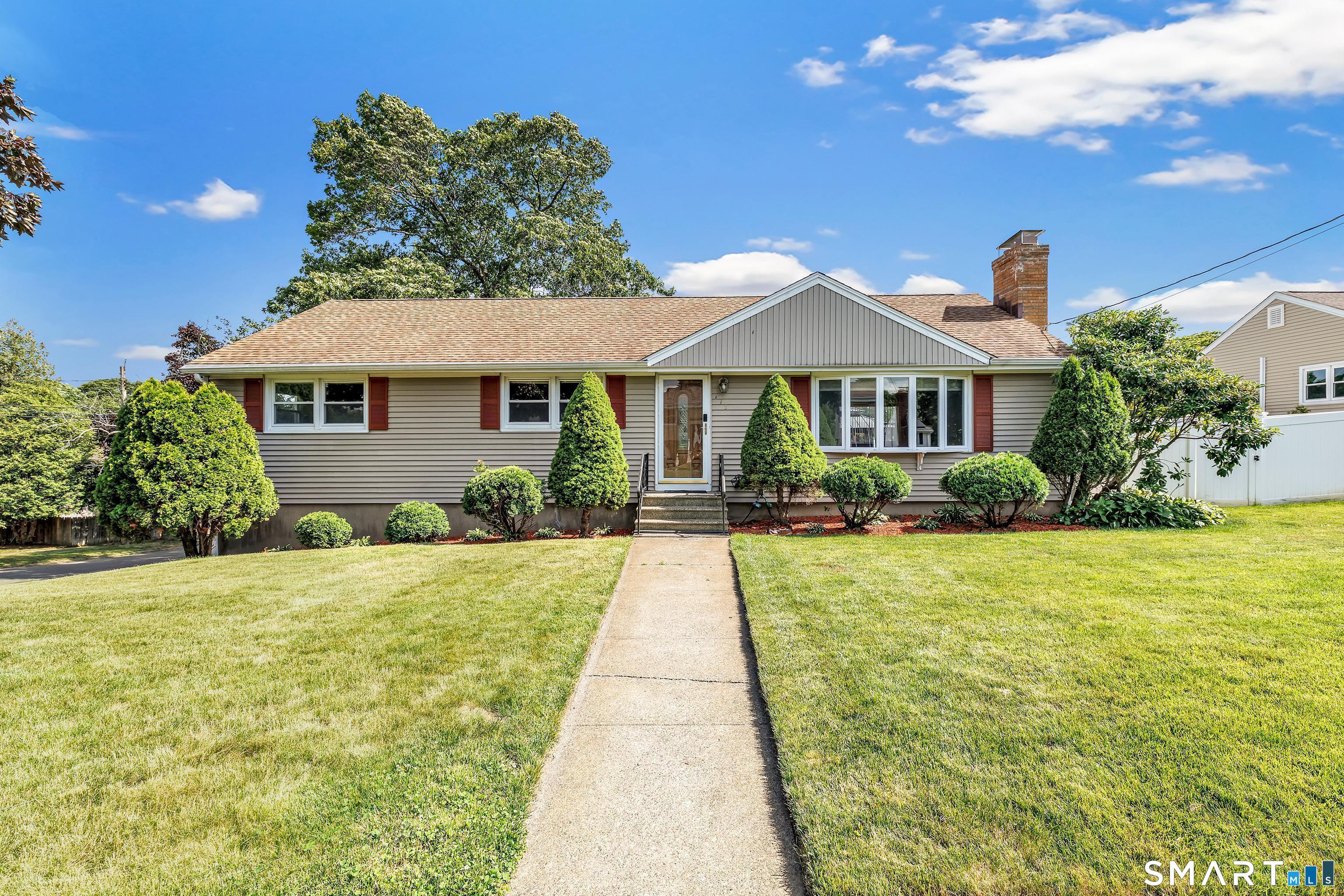 175 Post Oak Road, Stratford, CT 06614 | For Sale at $580,000