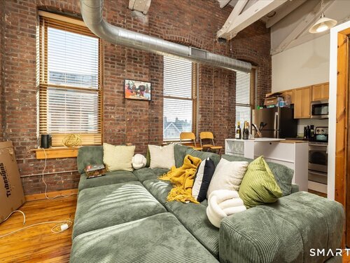  condo home for sale located at 325 Lafayette Street, 1302, Bridgeport, CT 06604